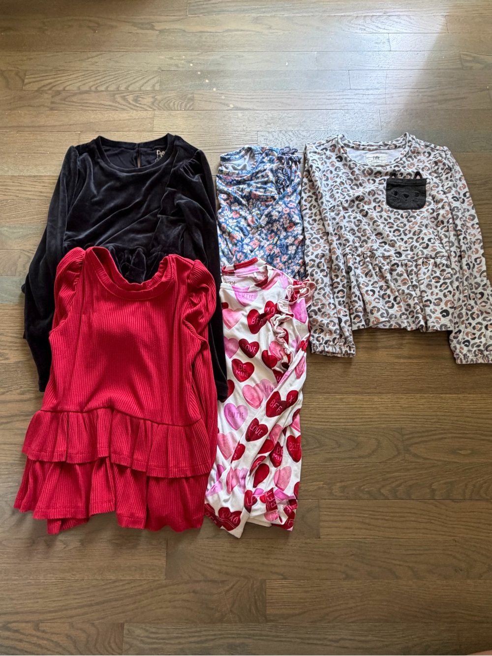 Used Little Sleepies Bundle size 8